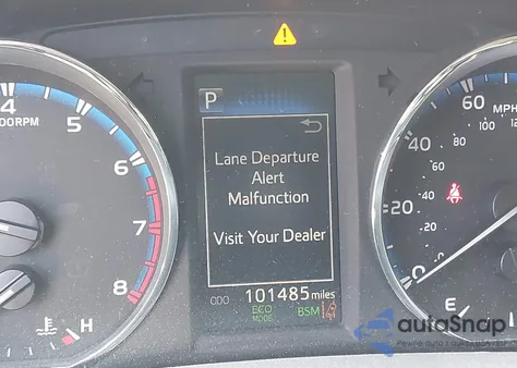 2016 Toyota Rav4 Xle из США, поврежденный, VIN 2T3WFREV3GW268774